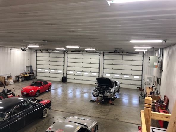100 Classic Auto Ln, El Paso, IL 61738